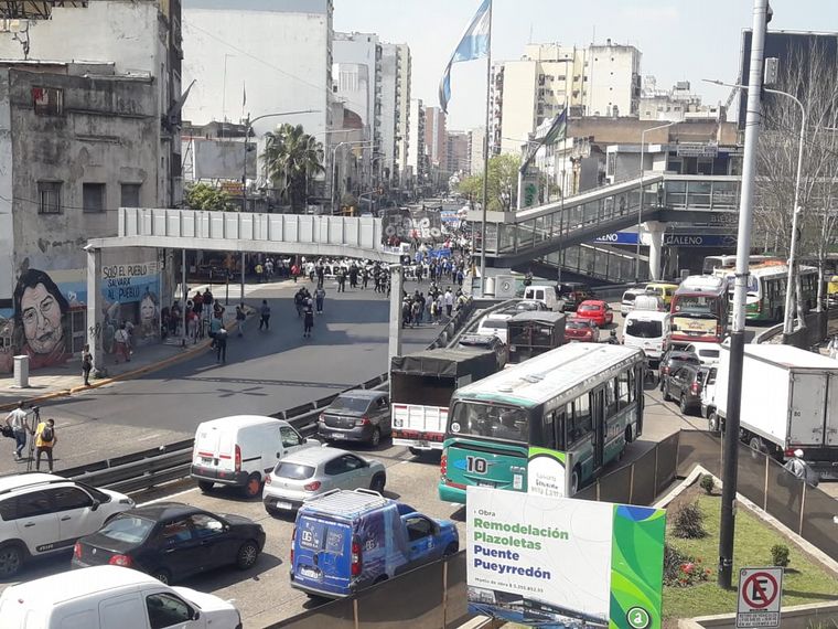 Cortes en Buenos Aires en reclamo de trabajo genuino