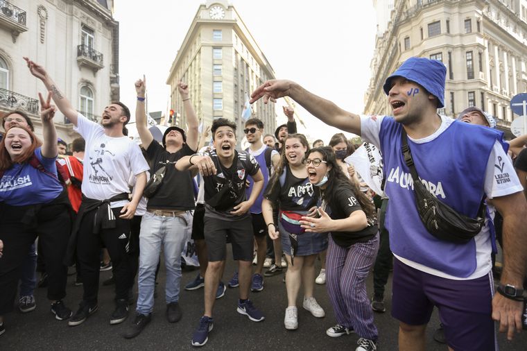 Movilización por el Día de la Lealtad peronista. 