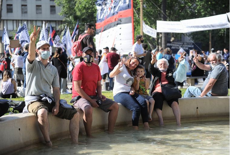 Movilización por el Día de la Lealtad peronista. 