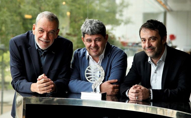 El trío que filmaba como Carmen Mola.