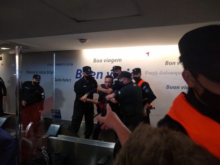 Se levantó la protesta de los empleados despedidos de LatamSe levantó la protesta de