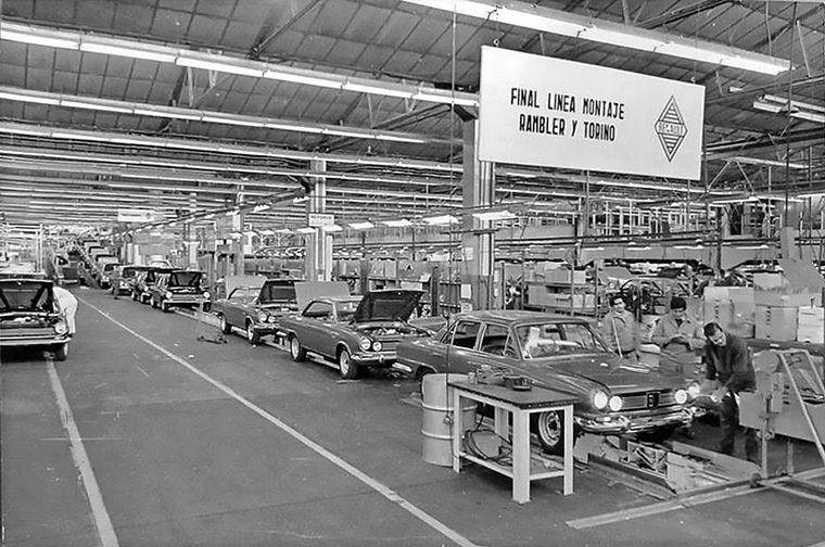 Línea de producción de Torino en Santa Isabel, Córdoba.