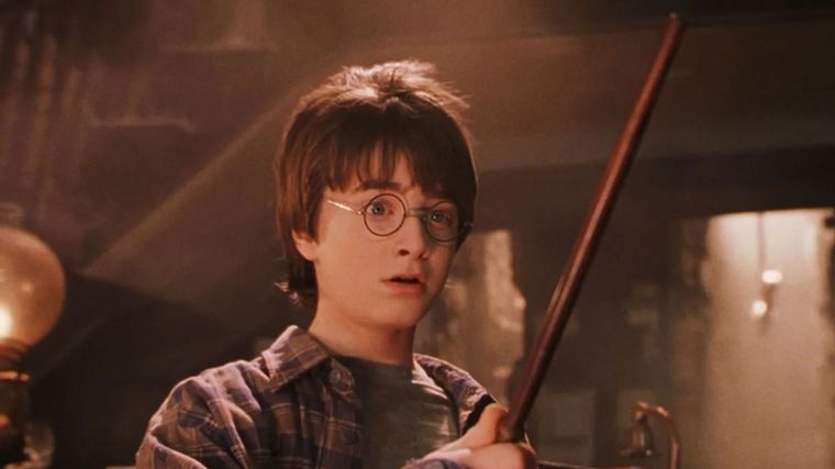 FOTO: Harry Potter vuelve a los cines con material extra por los 20 años de su estreno.