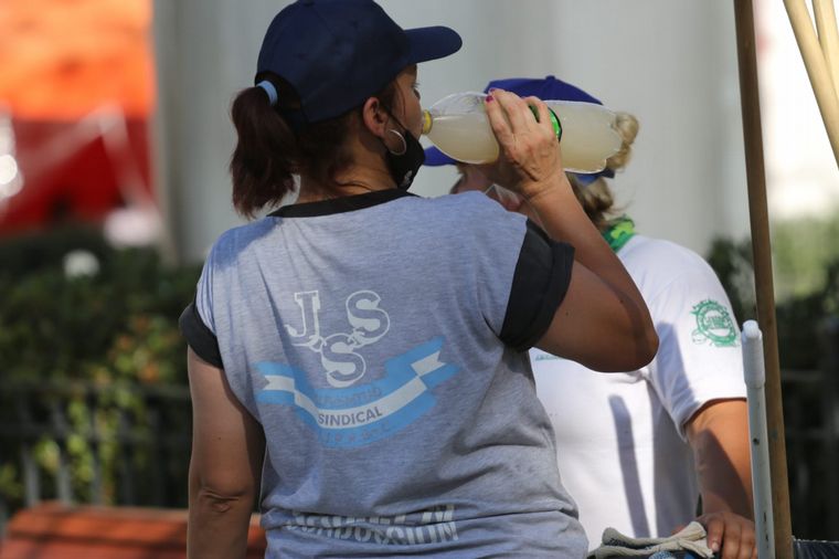 Córdoba superó los 40º en una jornada sumamente calurosa.