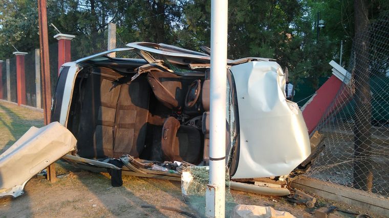 Terrible accidente dejó tres heridos graves