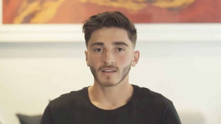 Josh Cavallo, el futbolista australiano que anunció que es gay