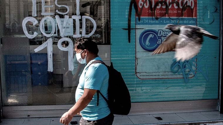 FOTO: Preocupa en Chile el rebrote de casos de coronavirus.