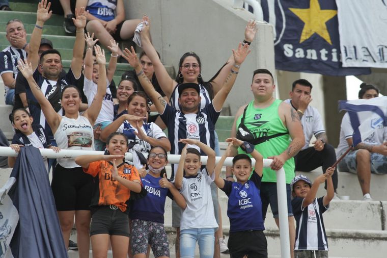 La hinchada de la T