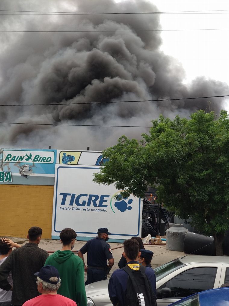 El local se encuentra sobre la avenida Recta Martinolli (Foto: Mauro Osorio).