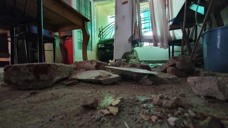 Un auto se incrustó en una casa en Córdoba