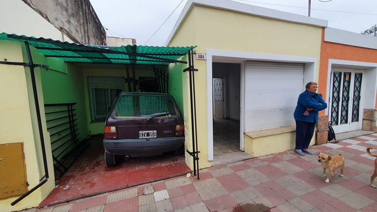 Un auto se incrustó en una casa en Córdoba