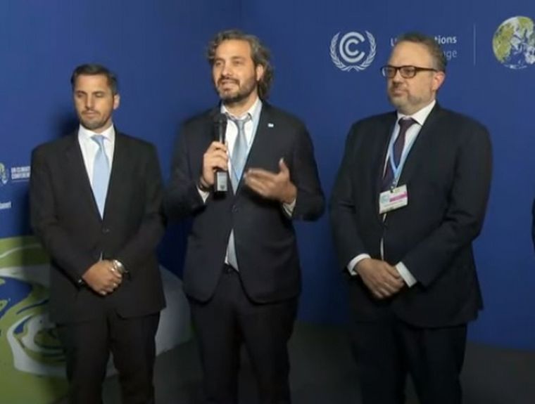 El empresario Agustín Pichot, Cafiero y Kulfas encabezaron el anuncio.