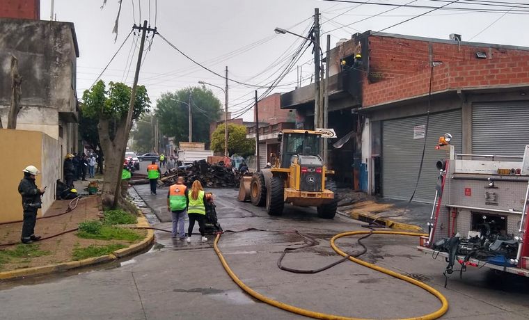 FOTO: Incendio fatal en La Tablada.
