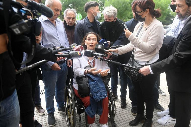 FOTO: Gabriela Michetti viajó hasta Dolores para acompañar a Mauricio Macri.