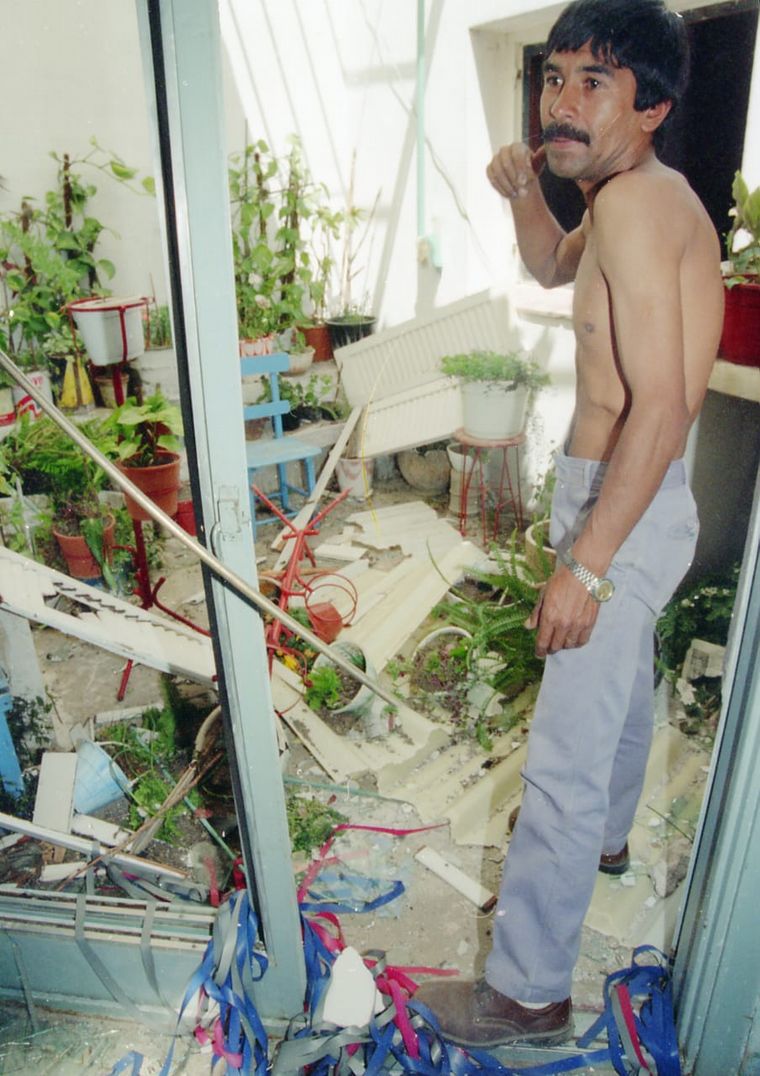 Impactantes imágenes de una jornada sumida en la tragedia