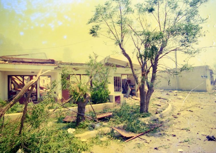 Impactantes imágenes de una jornada sumida en la tragedia