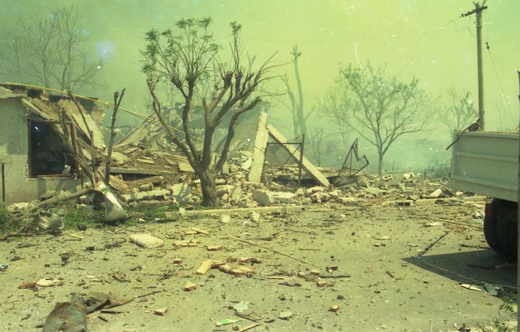 Impactantes imágenes de una jornada sumida en la tragedia