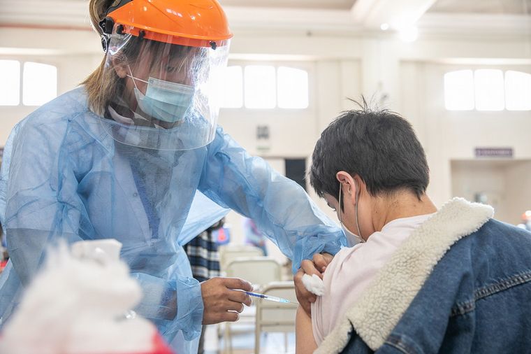 La vacunación por demanda espontánea estará habilitada para todos desde 3 a 17 años.