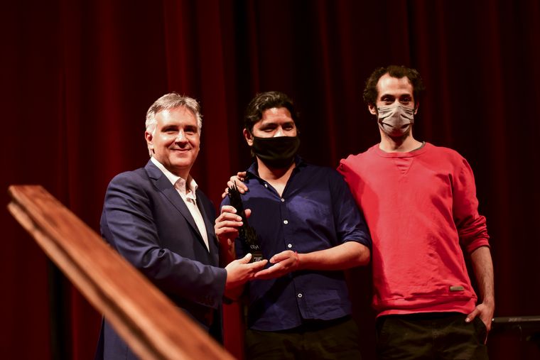 El intendente Martín Llaryora se hizo presente e inauguró la ceremonia.