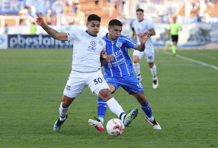 La "T" y "El Tomba" irán por un lugar en la final contra Boca.