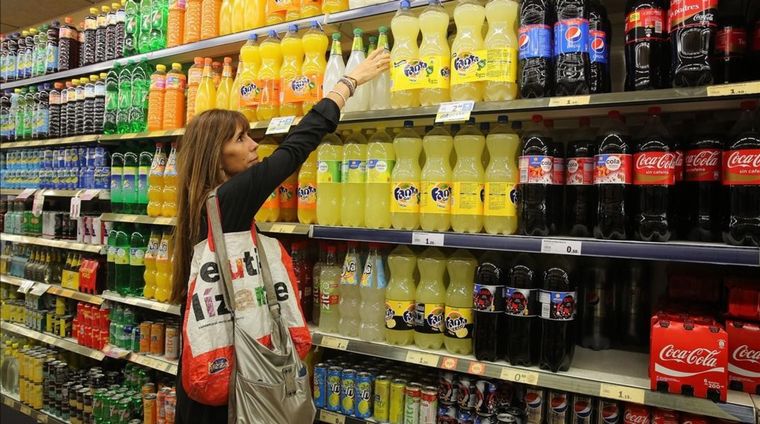 Argentina, el país con mayor inflación y volatilidad de precios relativos.