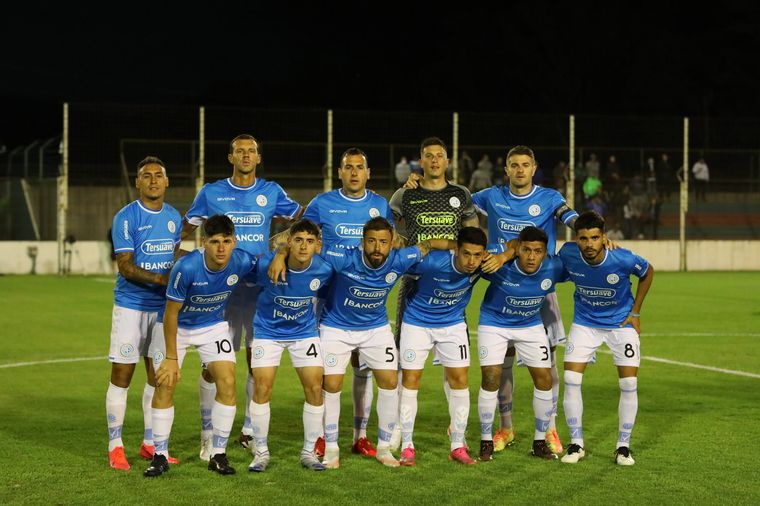 FOTO: Belgrano logró una victoria para mitigar la pena de no poder ascender. 