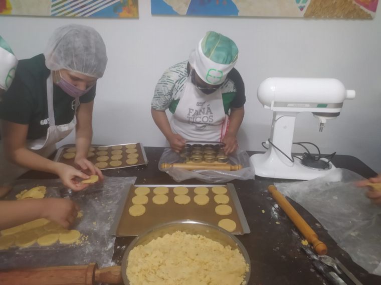 FOTO: Masamano pastelería, alfajores que buscan la igualdad