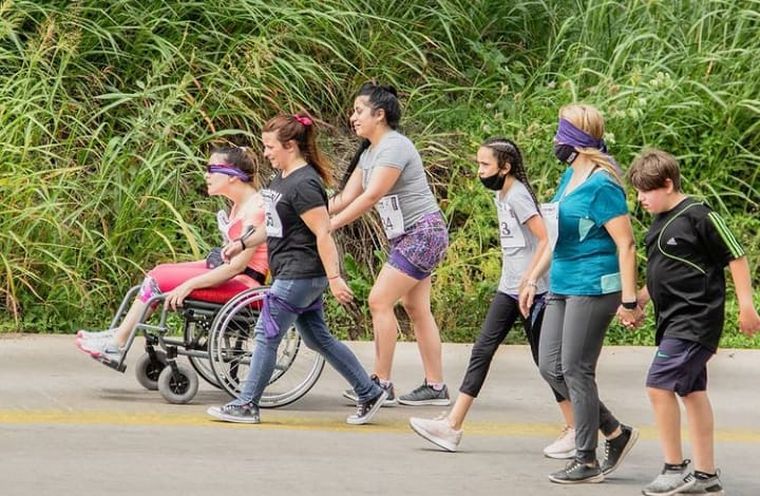FOTO: Una paramaratón para encontrarse con toda la familia