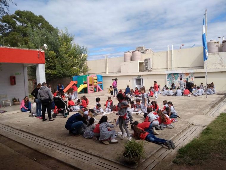 FOTO: Escuela con educación integrada busca abrir su secundario