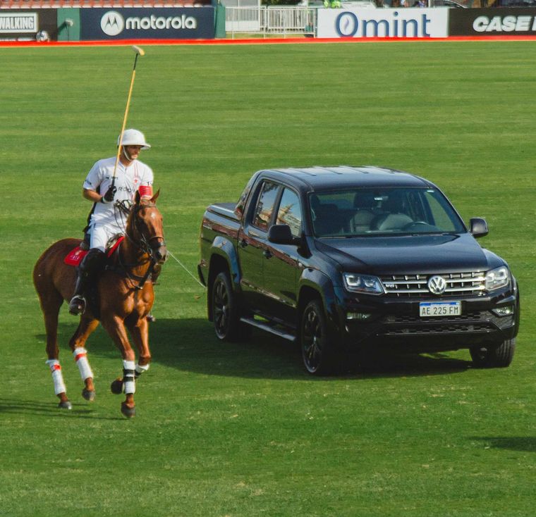VW junto al Polo, un deporte que representa a los argentinos.