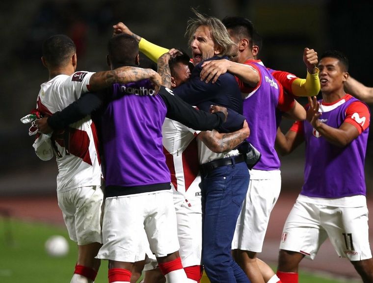 FOTO: Perú venció por 1-2 a Venezuela en Caracas