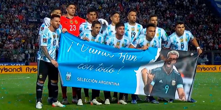 La reacción del Kun Agüero por el apoyo de sus compañeros
