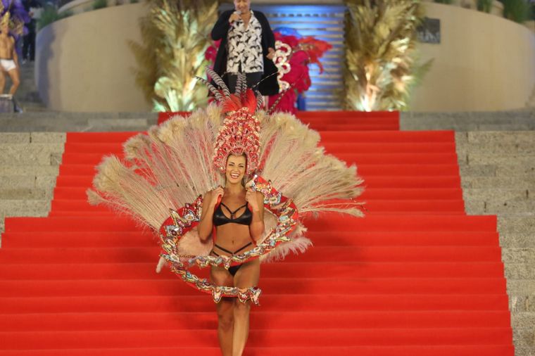 El Desfile Real llena de glamour el Parque Sarmiento.