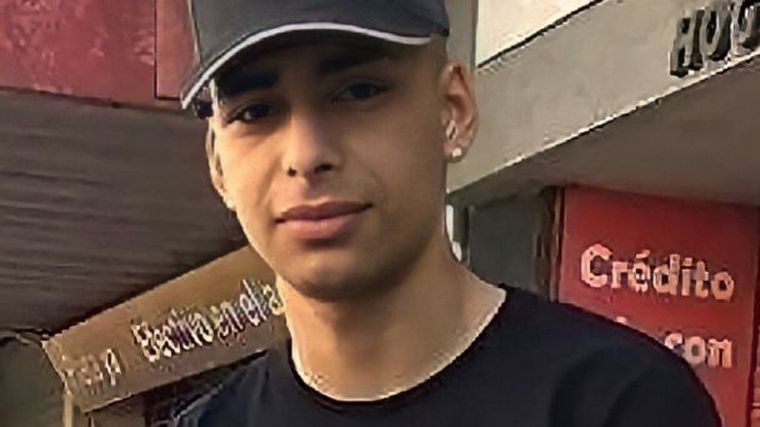 Lucas González tenía 17 años.