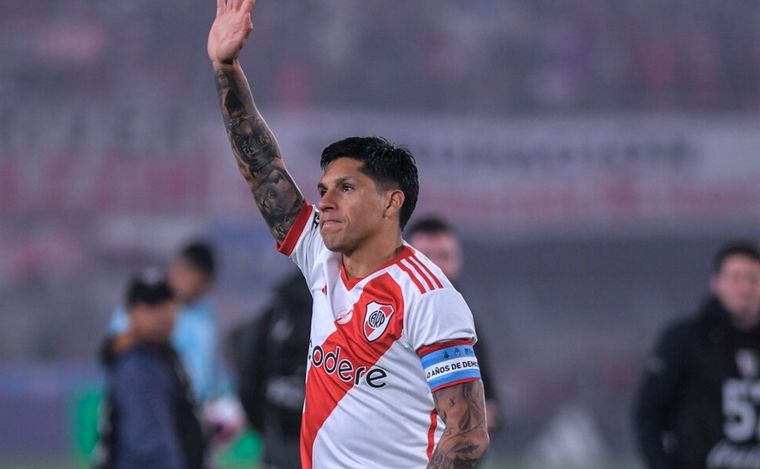 Enzo Pérez sufrió una luxación en el codo y se perderá lo que resta del torneo.