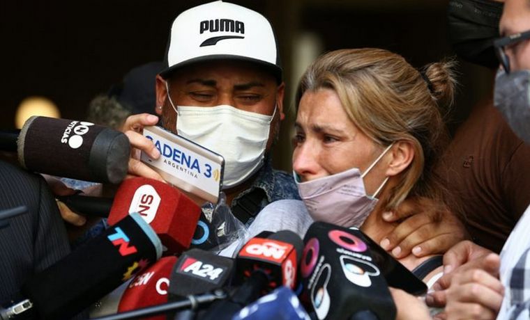 FOTO: Los padres de Lucas González reclaman justicia para su hijo.