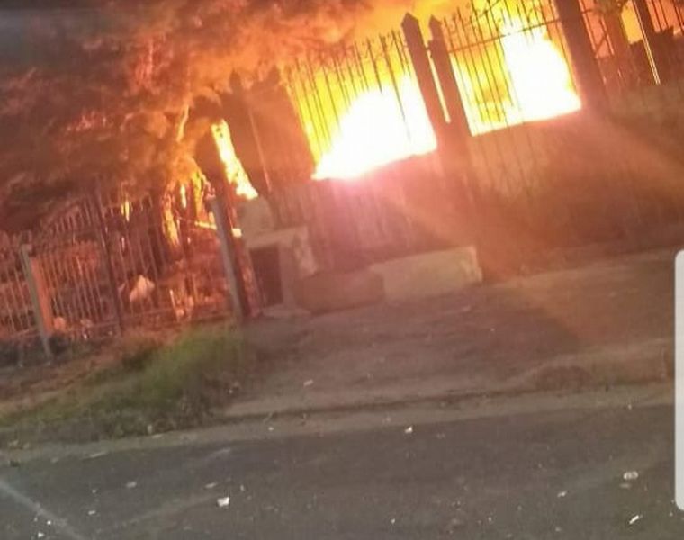 Explosión y muerte en barrio Marqués de Sobremonte.