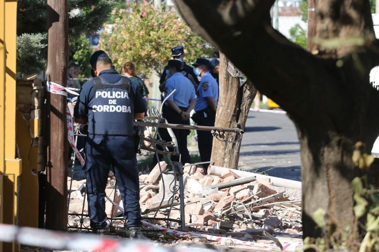 Reducida a escombros, así quedó la casa tras la explosión en barrio Marqués.