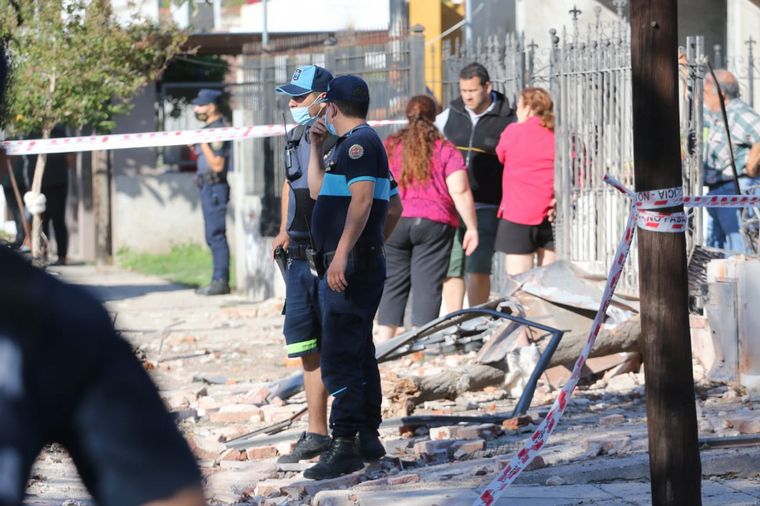 Reducida a escombros, así quedó la casa tras la explosión en barrio Marqués.