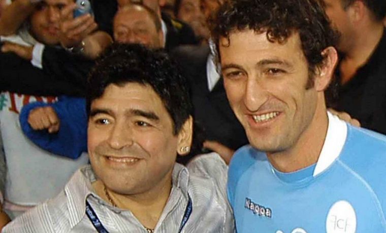 FOTO: Diego Maradona y Ciro Ferrara.
