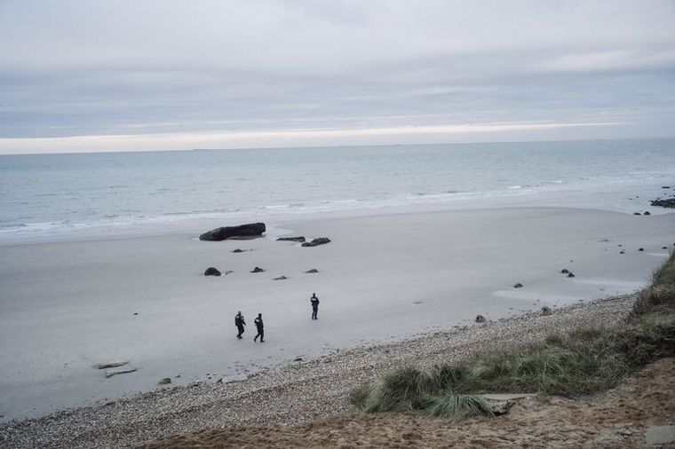 FOTO: Sacude a Europa la muerte de 31 migrantes en el Canal de la Mancha (Foto: AP).