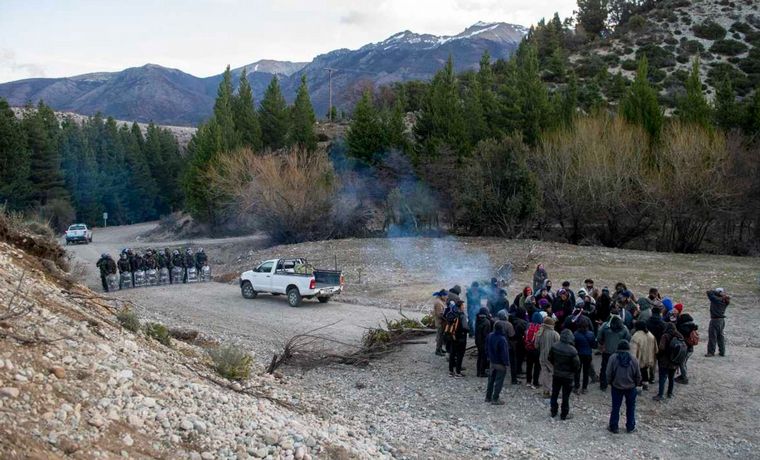 FOTO: Ocupación mapuche en Cuesta del Ternero.