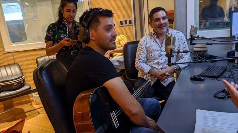 Efraín Colombo homenajeó a Diego Maradona.