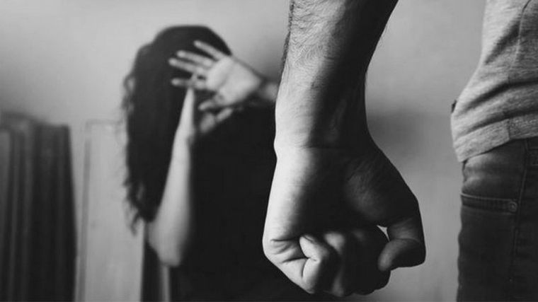 FOTO: 6 de cada 10 adolescentes reconoce violencia en sus parejas