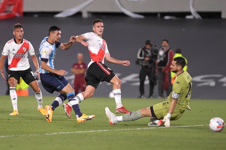 FOTO: River se consagró campeón del fútbol argentino luego de siete años.