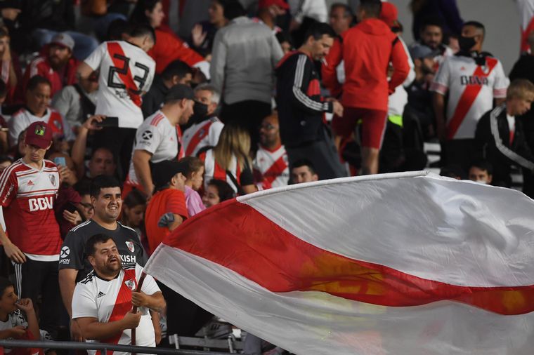 FOTO: River Plate , que enfrenta a Racing por la 22da. fecha del torneo de la Liga Profesio