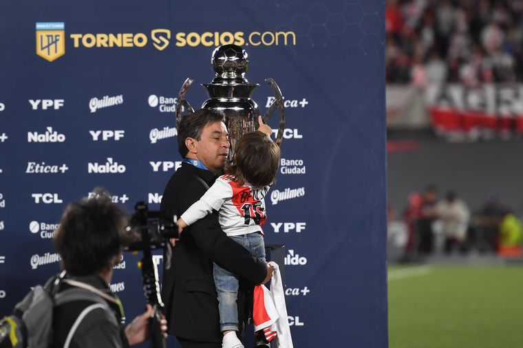 River gritó campeón con tres fechas de anticipación de la mano de Gallardo.