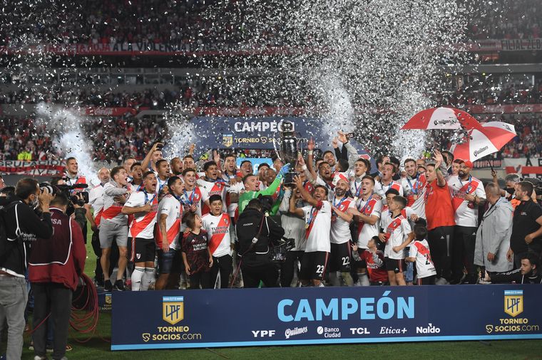 River gritó campeón con tres fechas de anticipación de la mano de Gallardo.