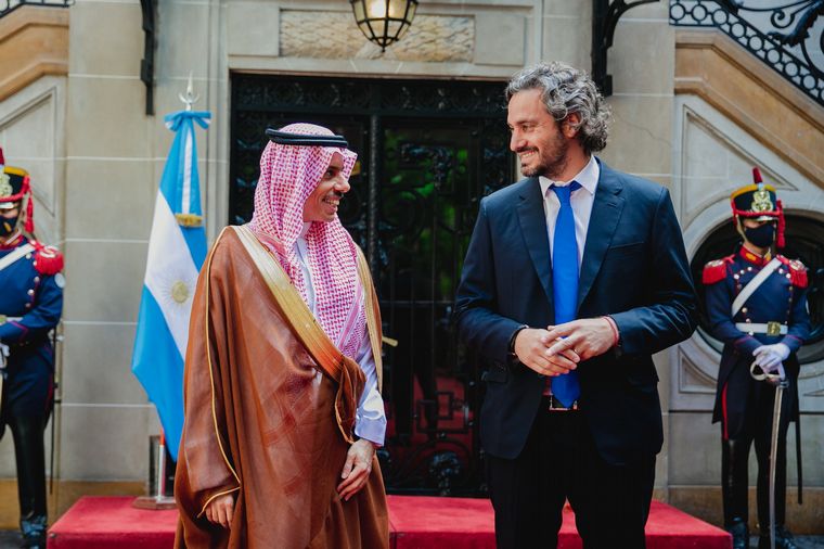 FOTO: Santiago Cafiero se reunió con el Príncipe de Arabia Saudita