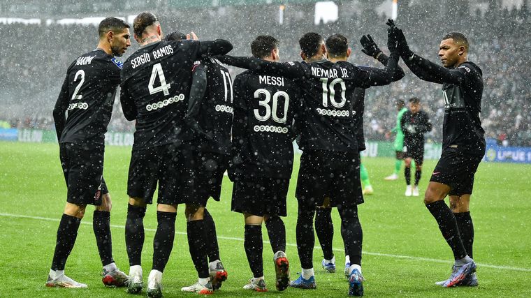 FOTO: El PSG ganó con gol de Di María y tres asistencias de Lionel Messi.